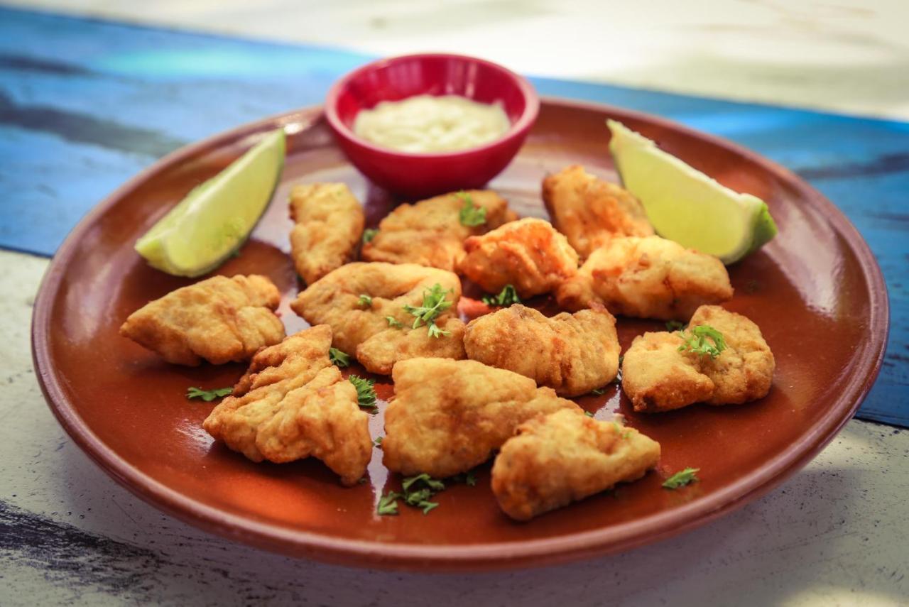 فندق Tapas & Surf Petacaltepe المظهر الخارجي الصورة
