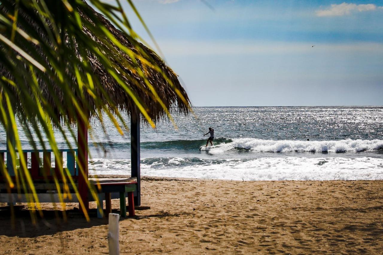 فندق Tapas & Surf Petacaltepe المظهر الخارجي الصورة